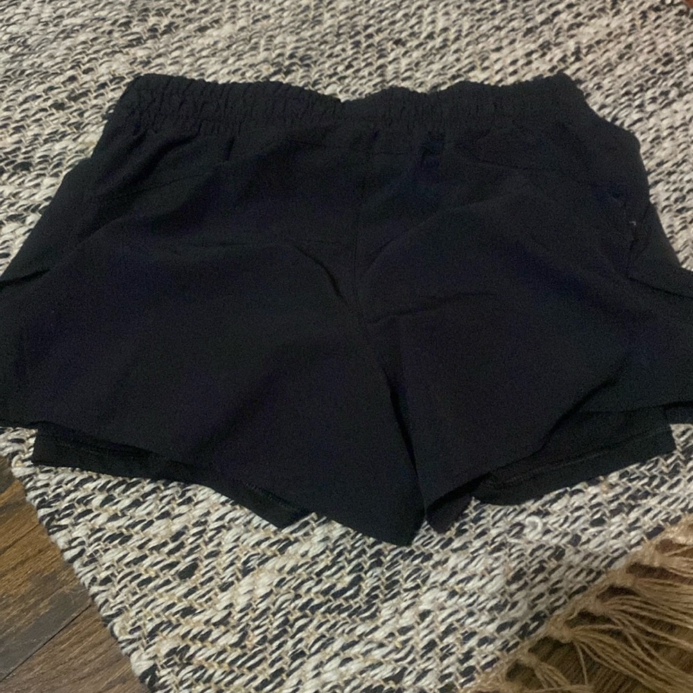 black shorts with spandex built in